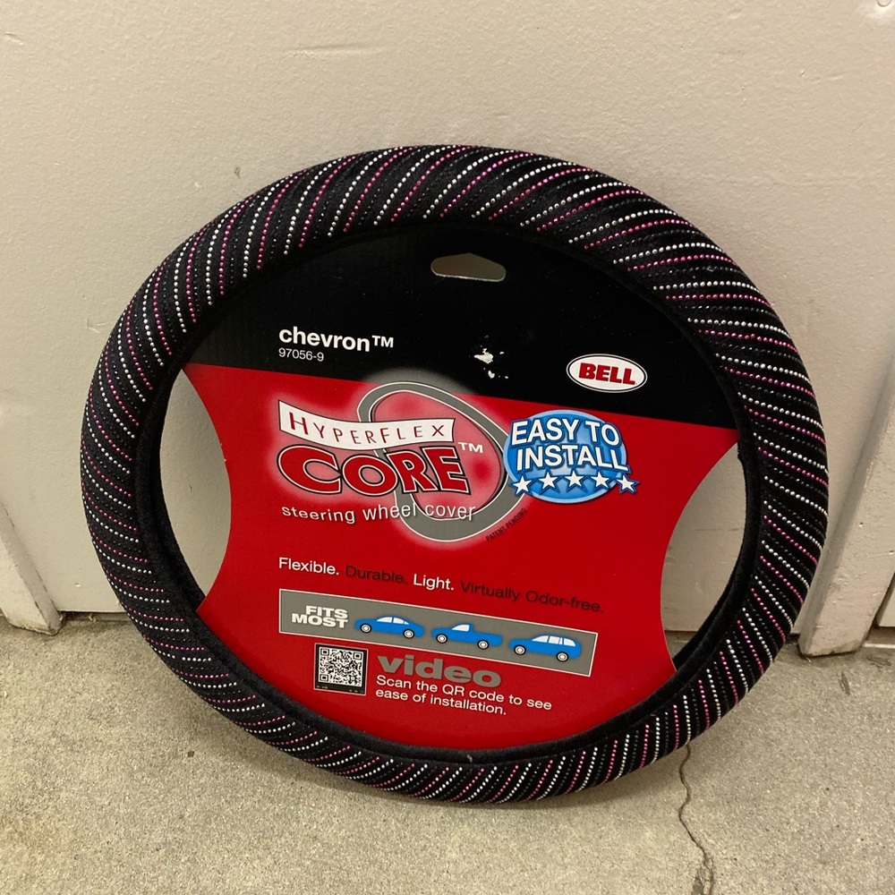 Steering wheel cover